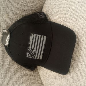 Highland Tactical Black Mesh Distressed Flag Emblem Cap Stretch Fit NWT